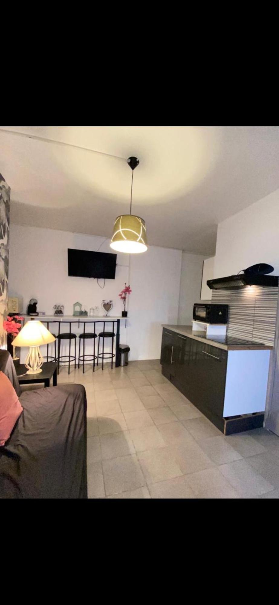 סן-אטיין Belle Appartement Chaleureux A 2 Mn A Pied Du Tramway. מראה חיצוני תמונה